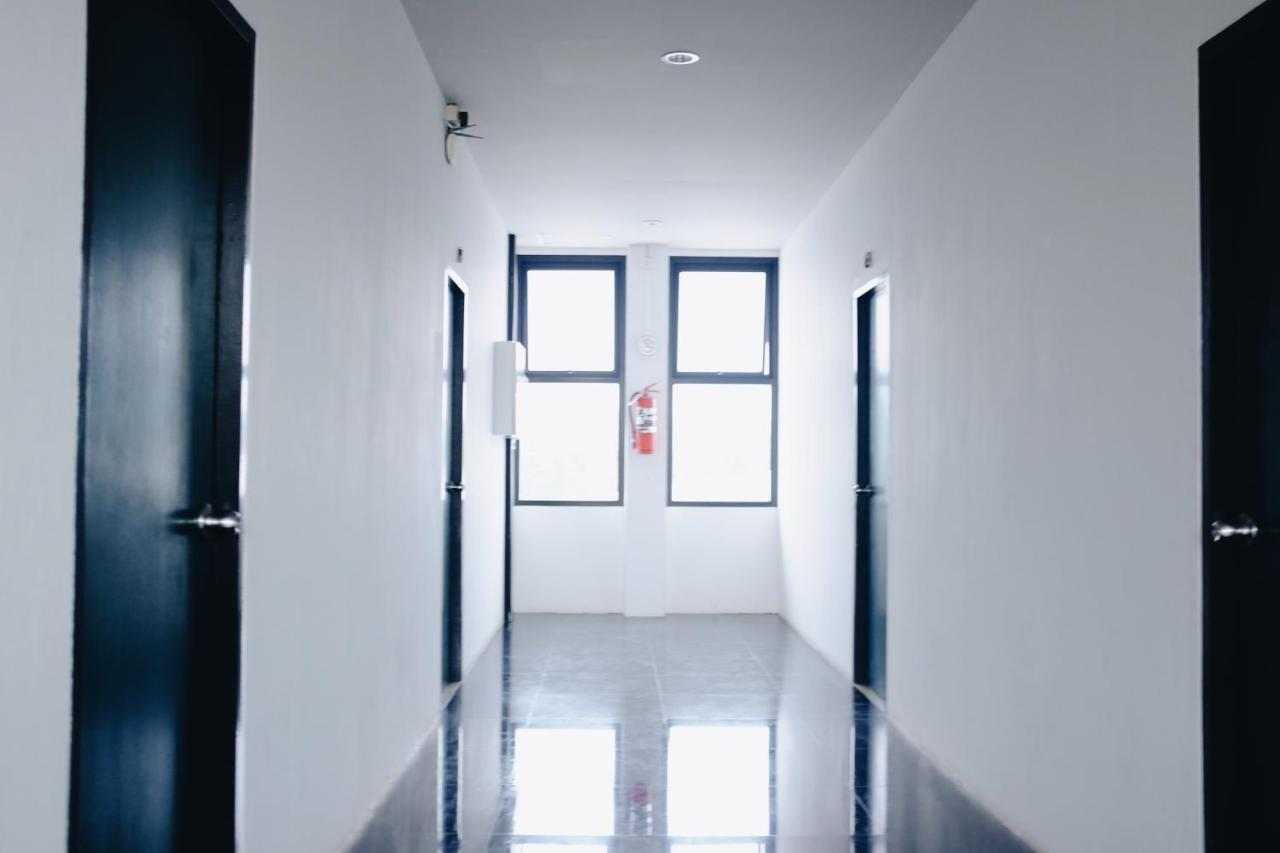 The Room Apartment Surat Thani Luaran gambar